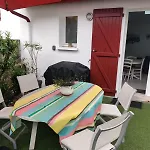 بيت للعطل Pinpirinia Min 3 Nuits غوتاري