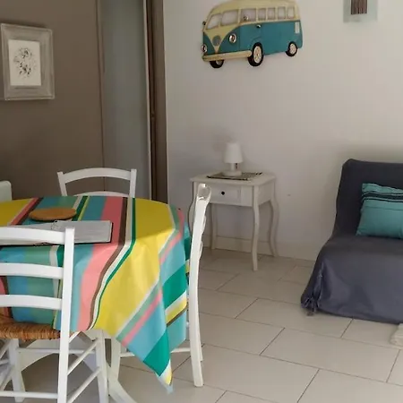 Vakantiehuis Pinpirinia Min 3 Nuits *